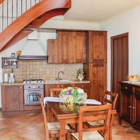 Rosa 3 Apartment